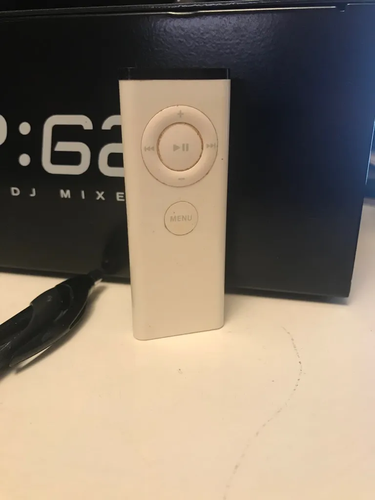 Older Model Apple TV Remote Remote Control photo 1