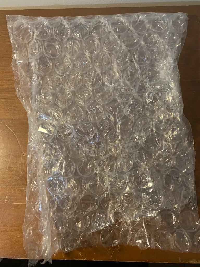Bubble wrap & packing chips for mail photo 1
