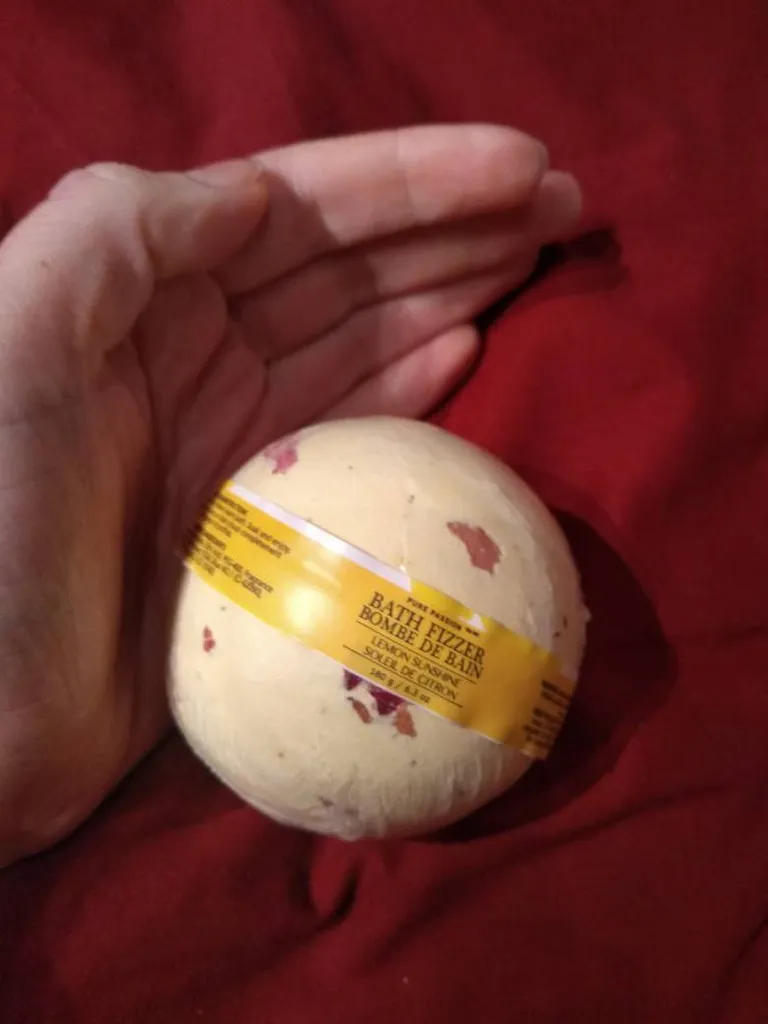 BNIP Bath Bomb photo 1