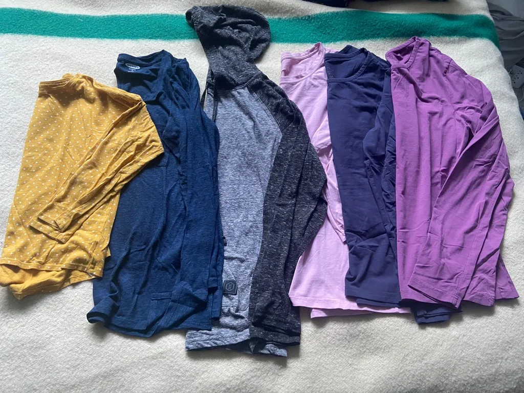 Long Sleeve Shirts photo 1