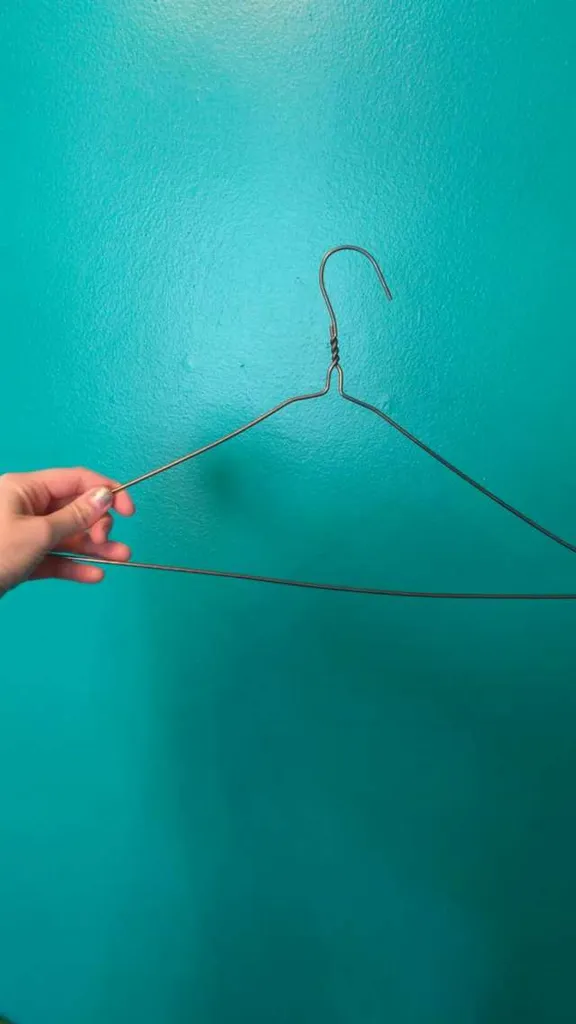 Free Coathangers photo 1