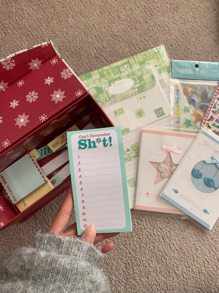 Miscellaneous Stationary photo 1