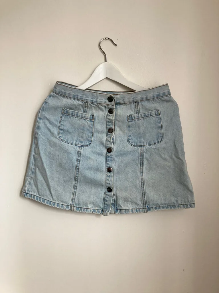 BDG Jean Mini Skirt - Size M photo 1