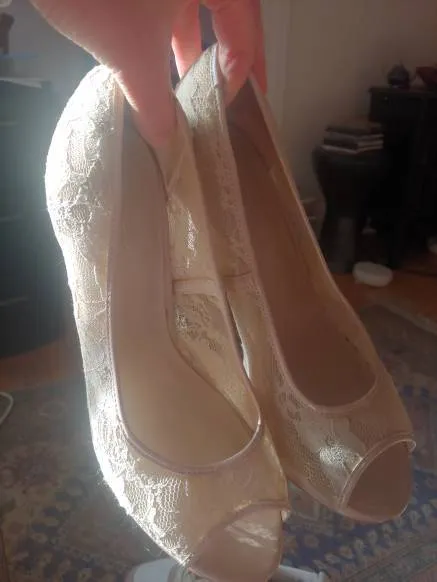 Pretty Heels photo 1