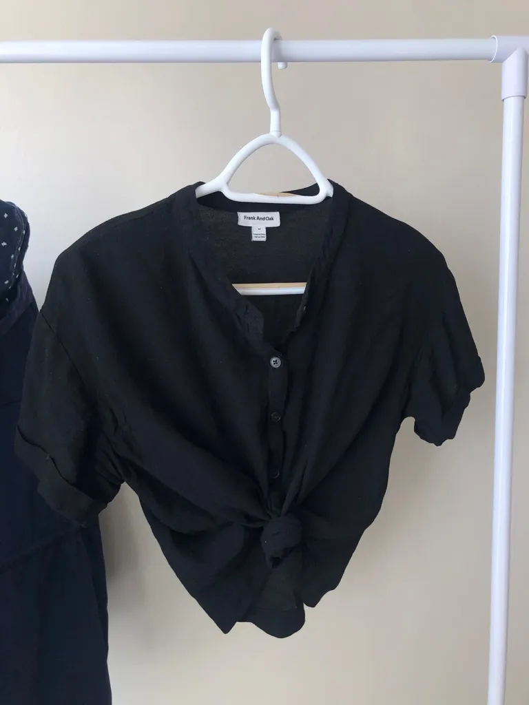 Frank And Oak Black T-Shirt photo 1