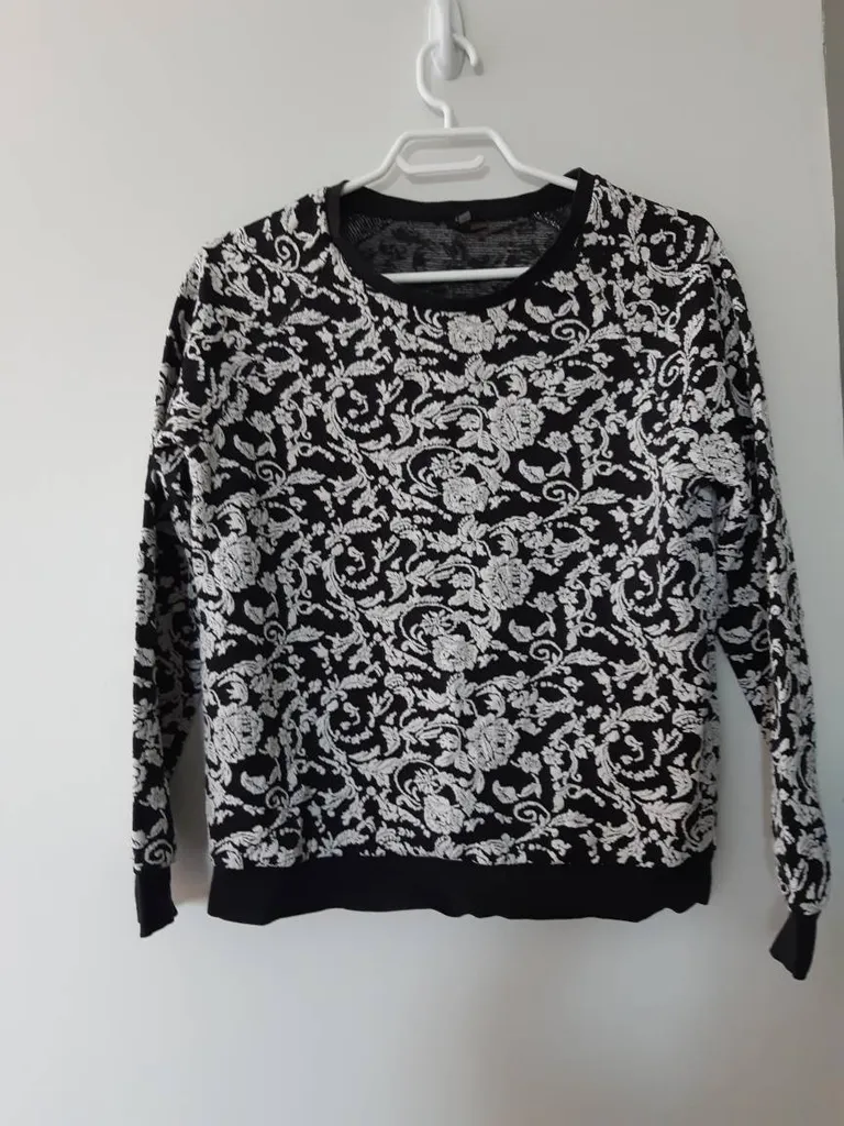 Patterned Sweater photo 1