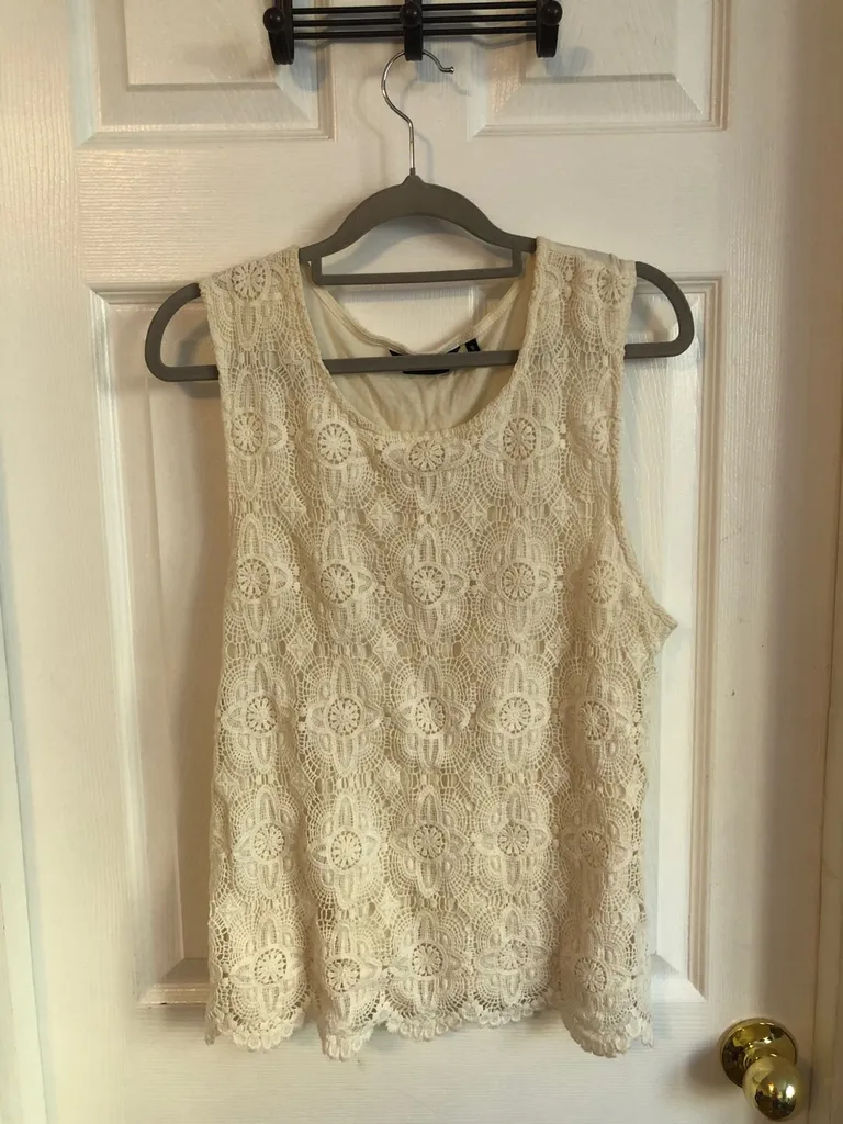 Size 14 Textured Boho Tank photo 1