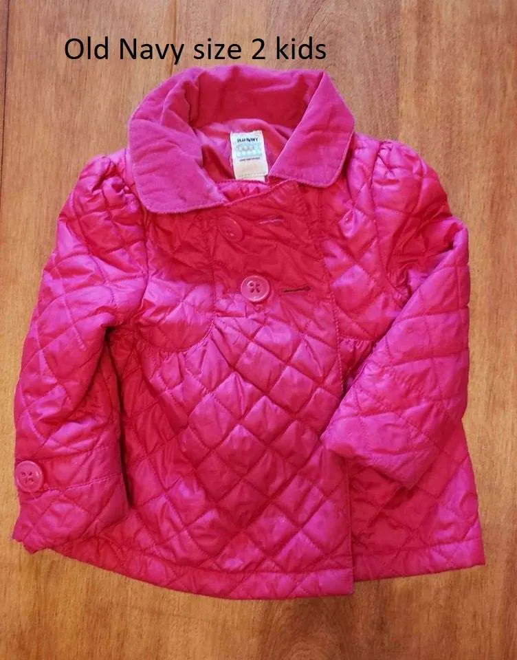 size 2 kids Old Navy - Dupont and Ossington photo 1