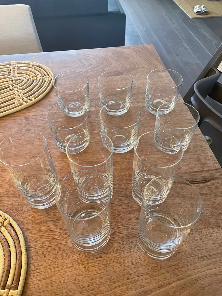 Set Of Cb2 Glasses photo 1