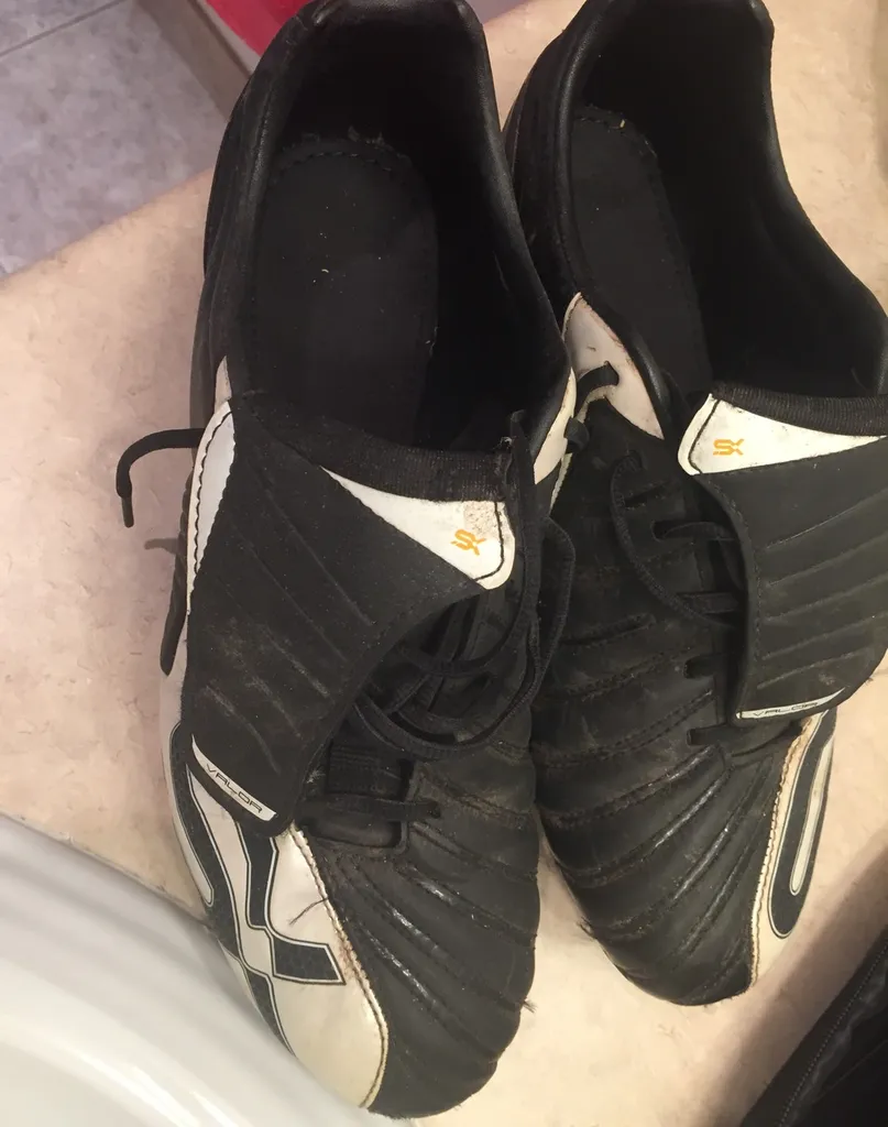 Umbro Soccer Cleats Shoes photo 1