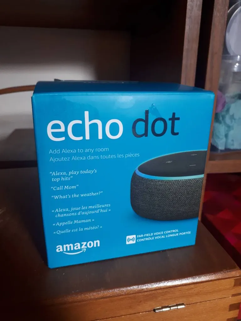 Echo Dot photo 1