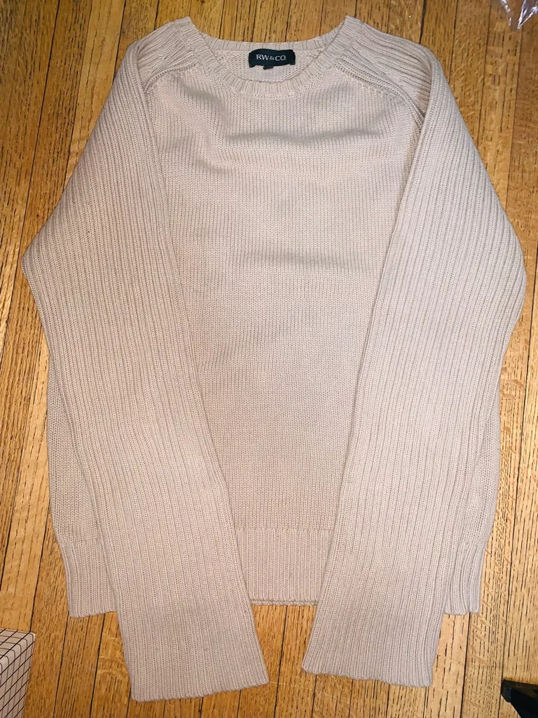 RW&Co Sweater. Medium Size photo 1