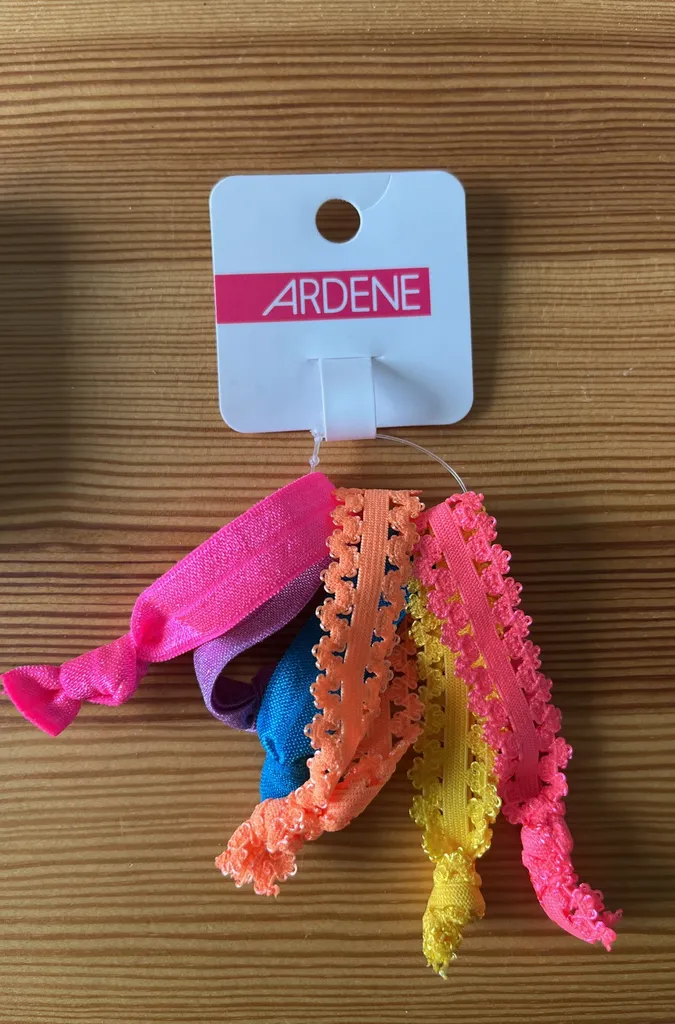 Bunch Of Hair Elastics photo 1