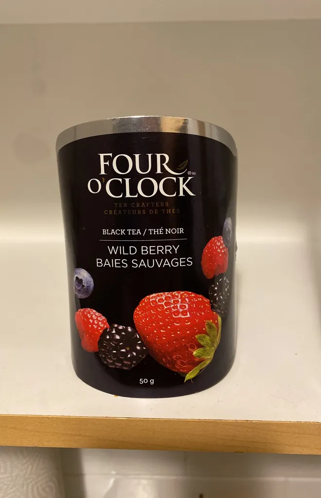 Black Tea - wild berries photo 1