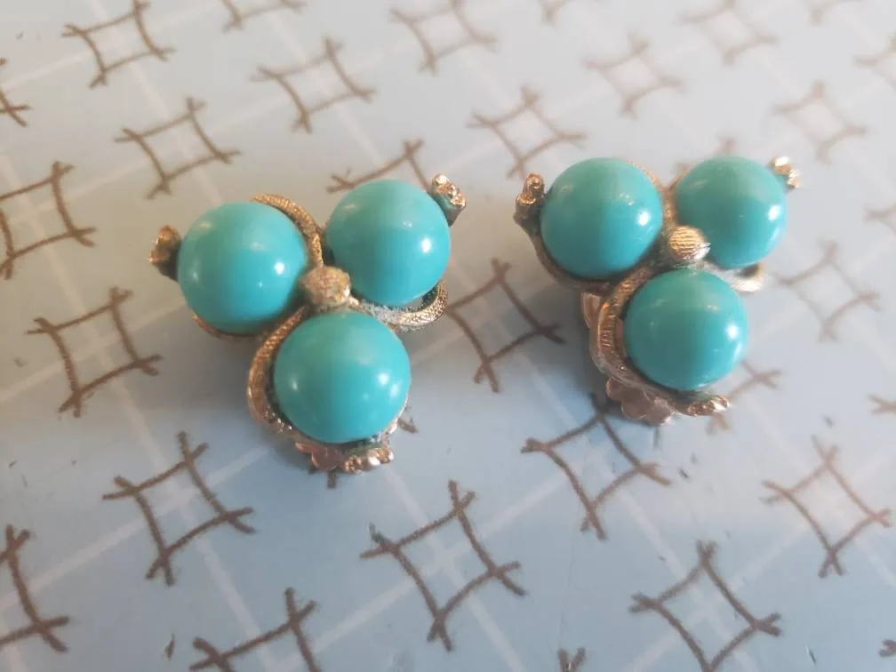 Clip-On Earrings photo 1