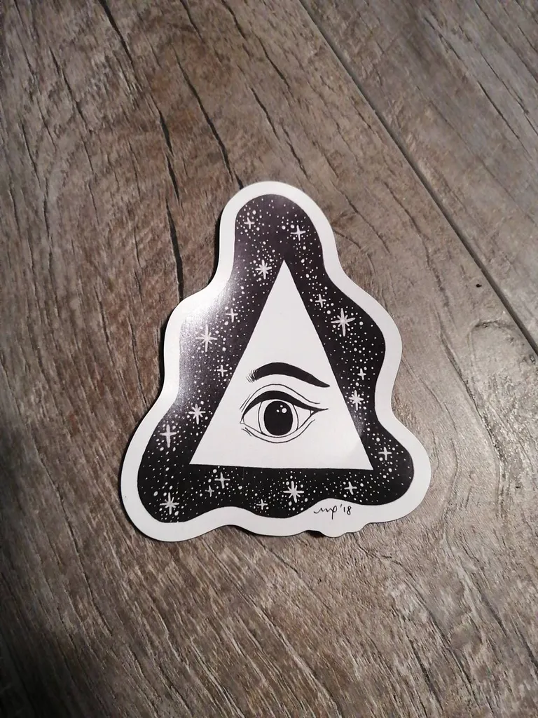 Artist Magnet photo 1