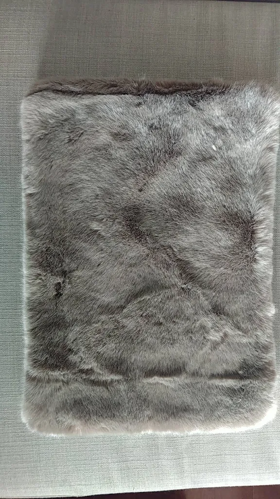 New Soft Faux Fur Neck /arm Buff photo 1