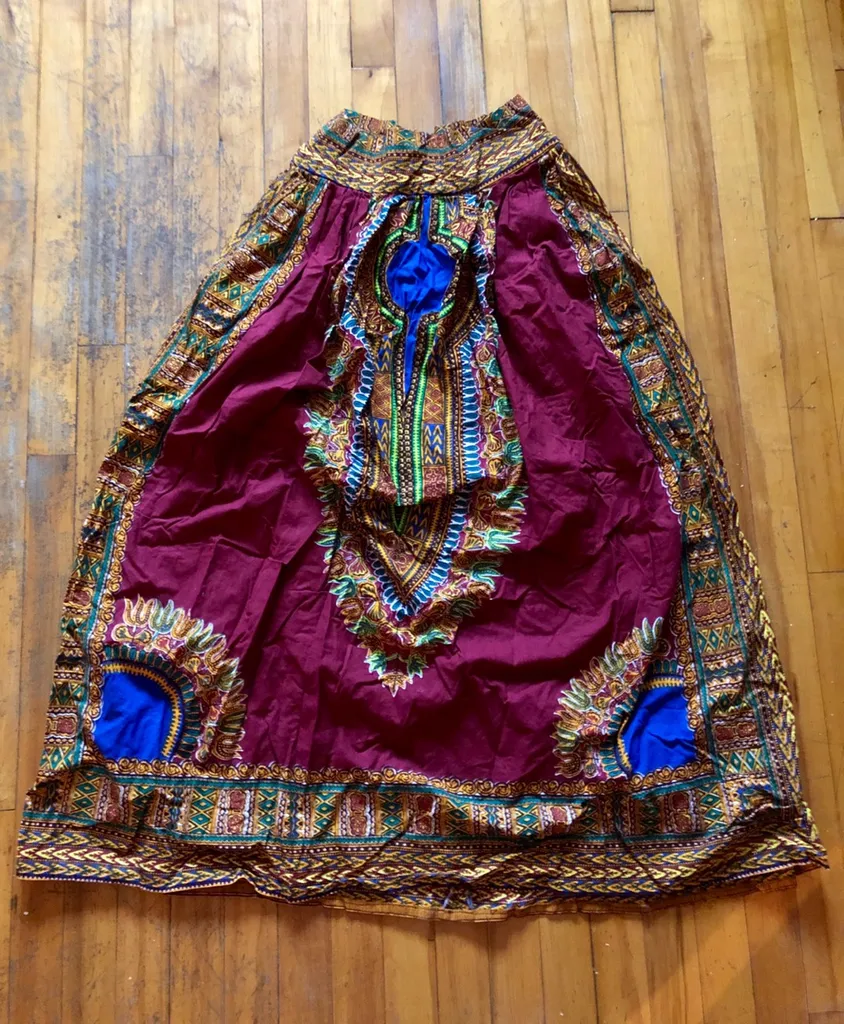 African Skirt Size Small/medium photo 1