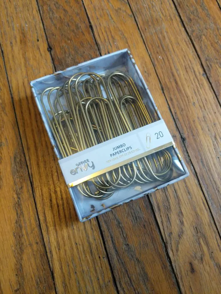 BNIB Jumbo Paperclips photo 1