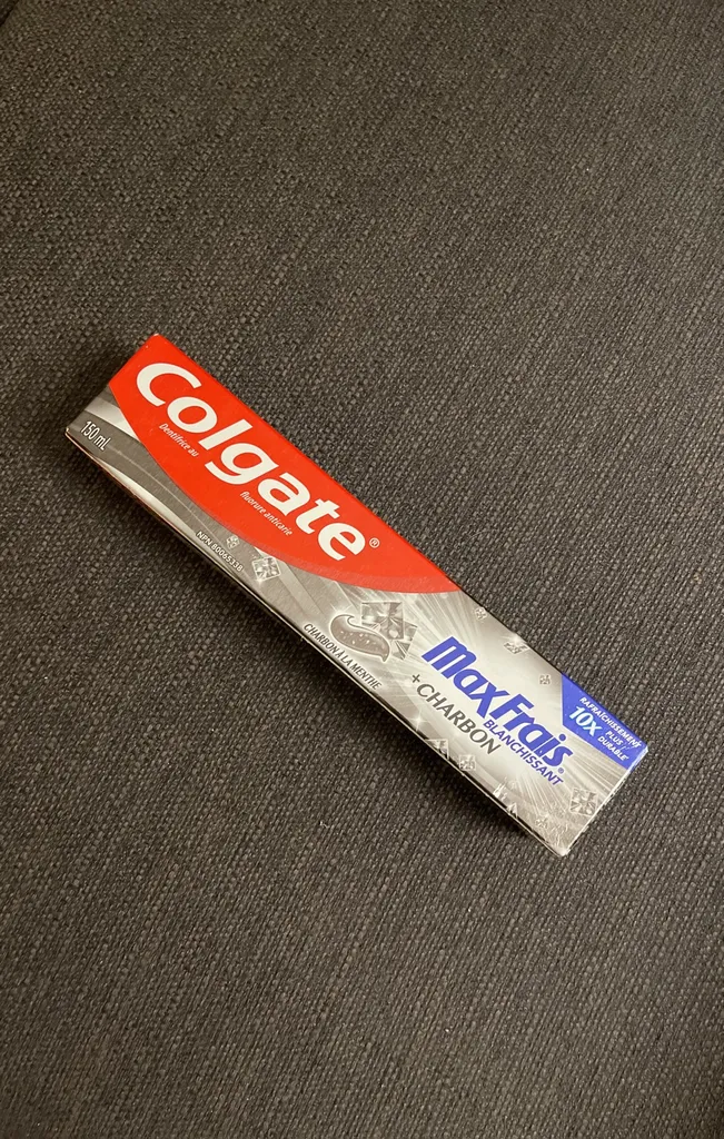 Toothpaste photo 1
