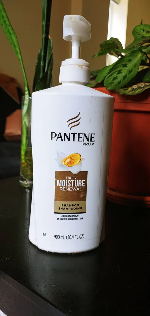 900ml Pantene Shampoo photo 1