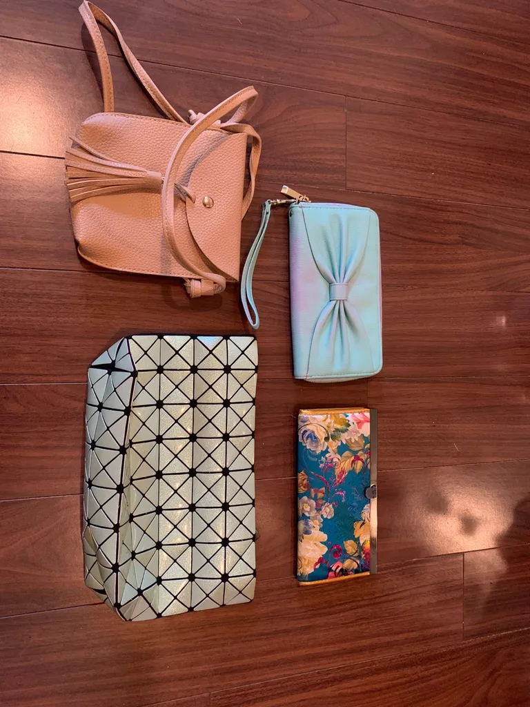 Various Bags and Clutches photo 1
