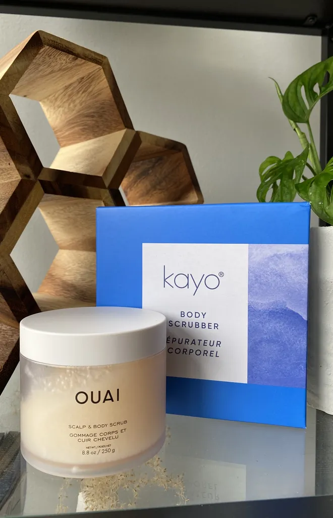 🆕 Ouai Scalp And Body Scrub + Kayo Body Scrubber photo 1