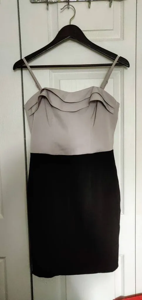BNWT H&M Dress Grey Sweetheart Neckline photo 1