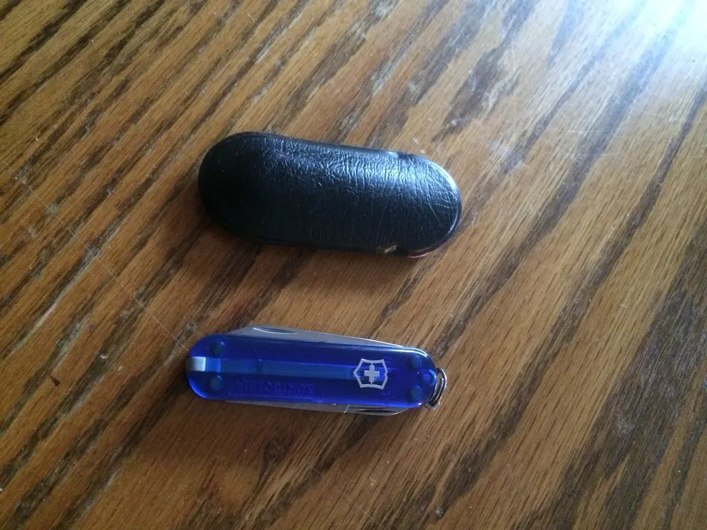 Mini Swiss Army Knife photo 1