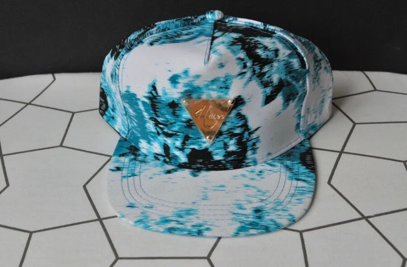 Snapback photo 1