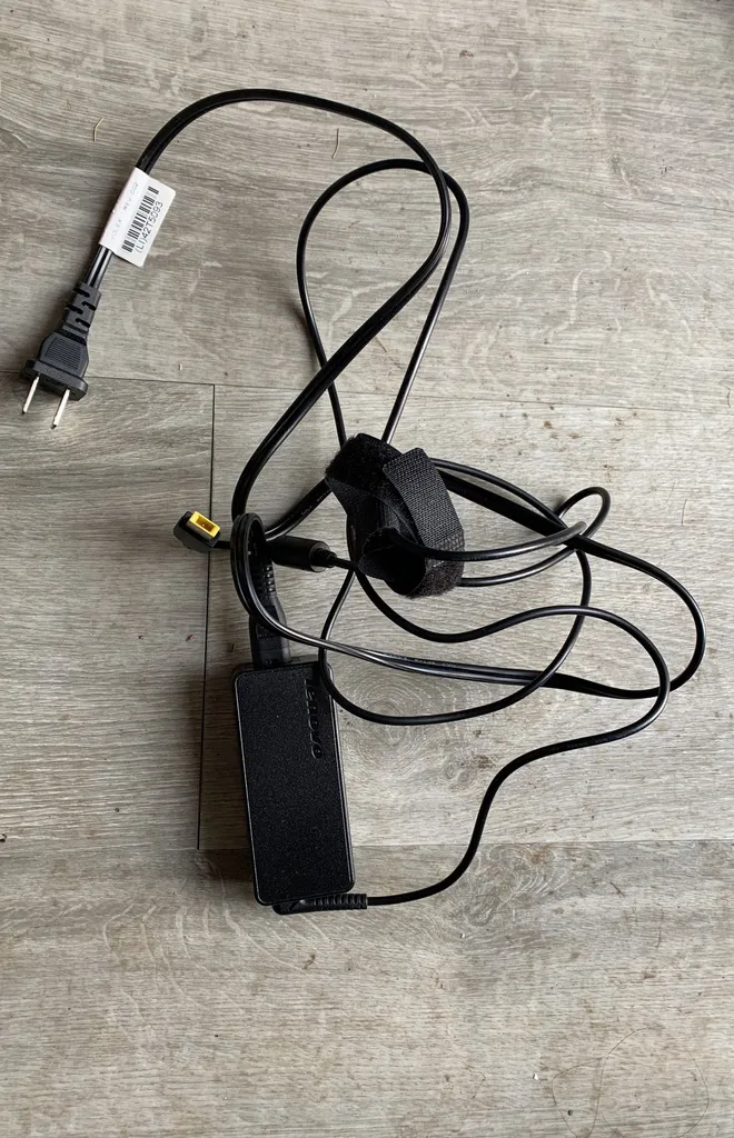 Lenovo Laptop Charger photo 1