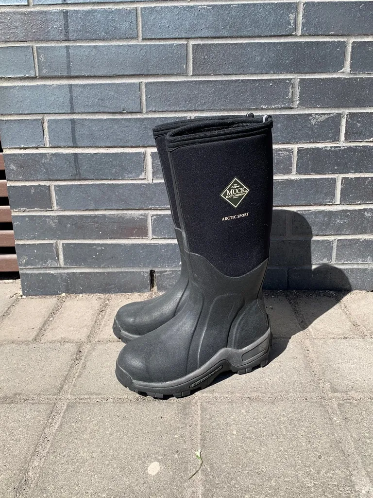 Muck Women's Arctic Sport II Tall photo 1
