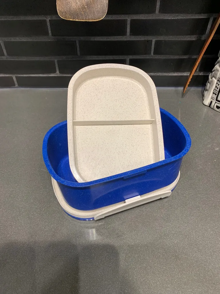 LN Bento Box With Separator And Handles photo 1