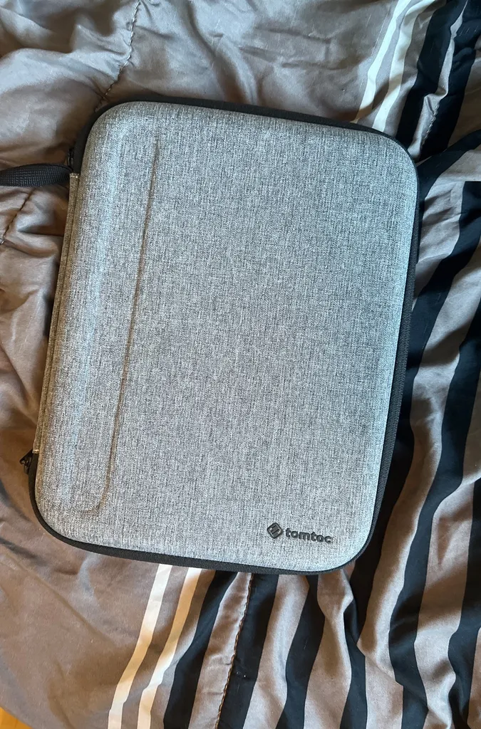 Tomtoc Ipad Case photo 1