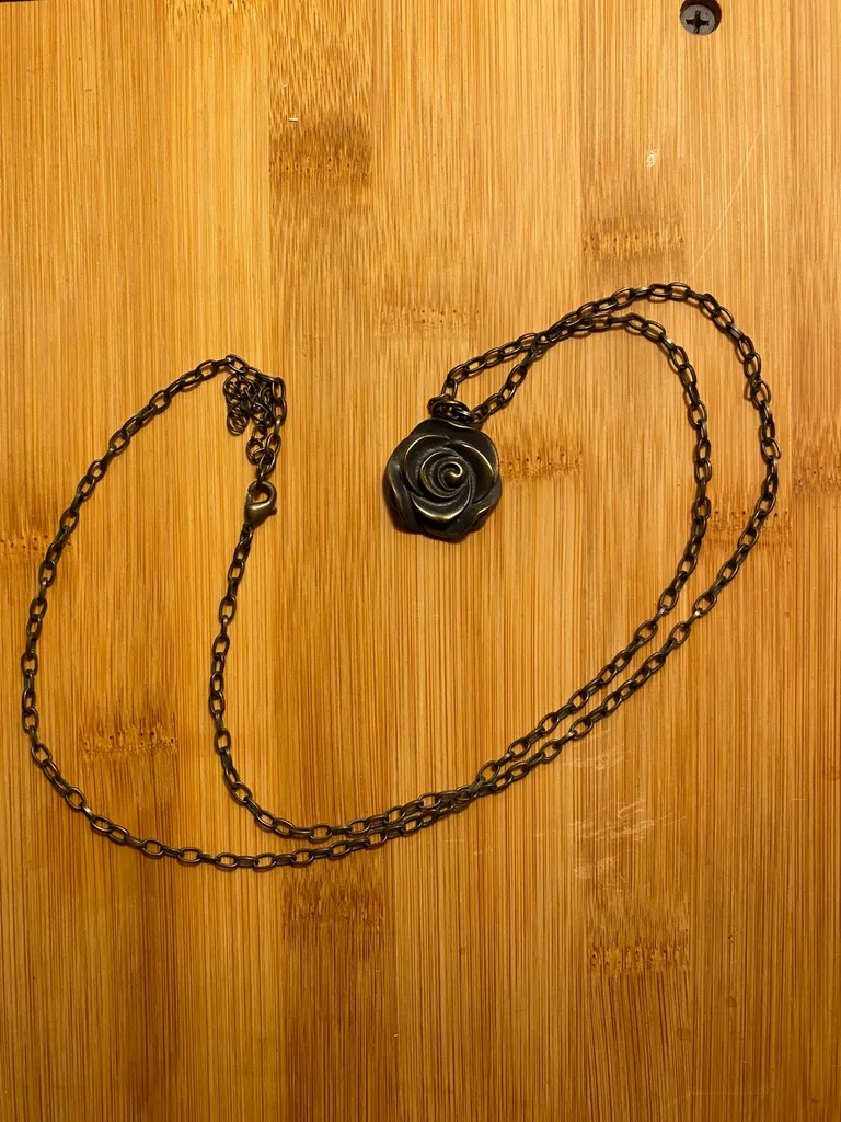 Long Rose Necklace photo 1