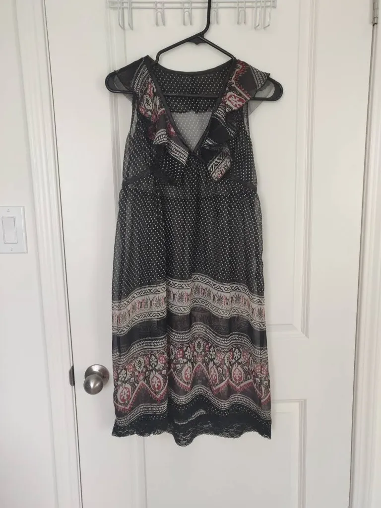 Sleeveless Summer Dress photo 1