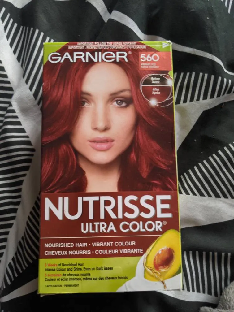Garnier Box Hair Dye - Vibrant Red photo 1