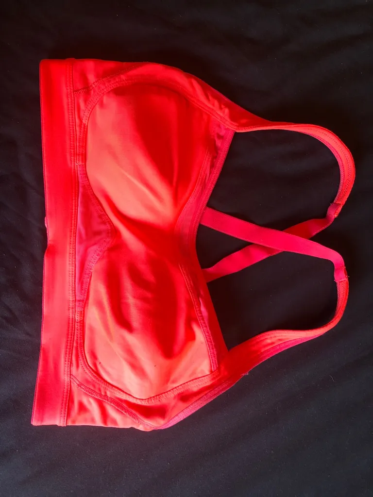 Old Navy Active Go-Dry Sports Bra photo 1