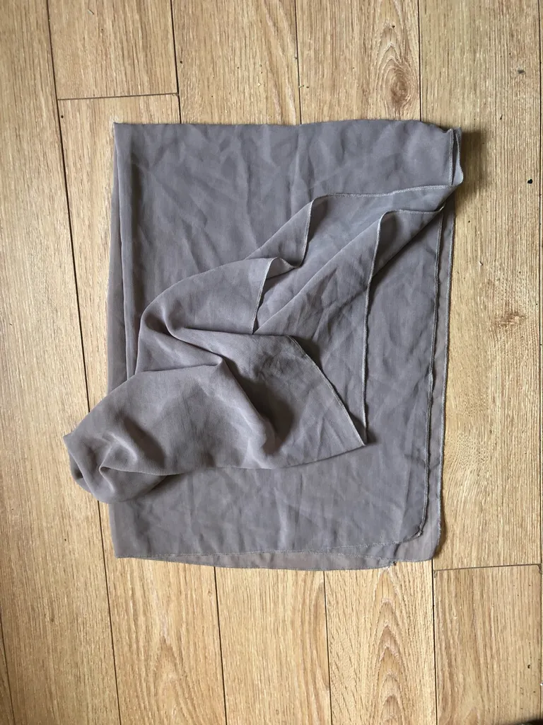 Rectangle Chiffon Mauve Scarf photo 1