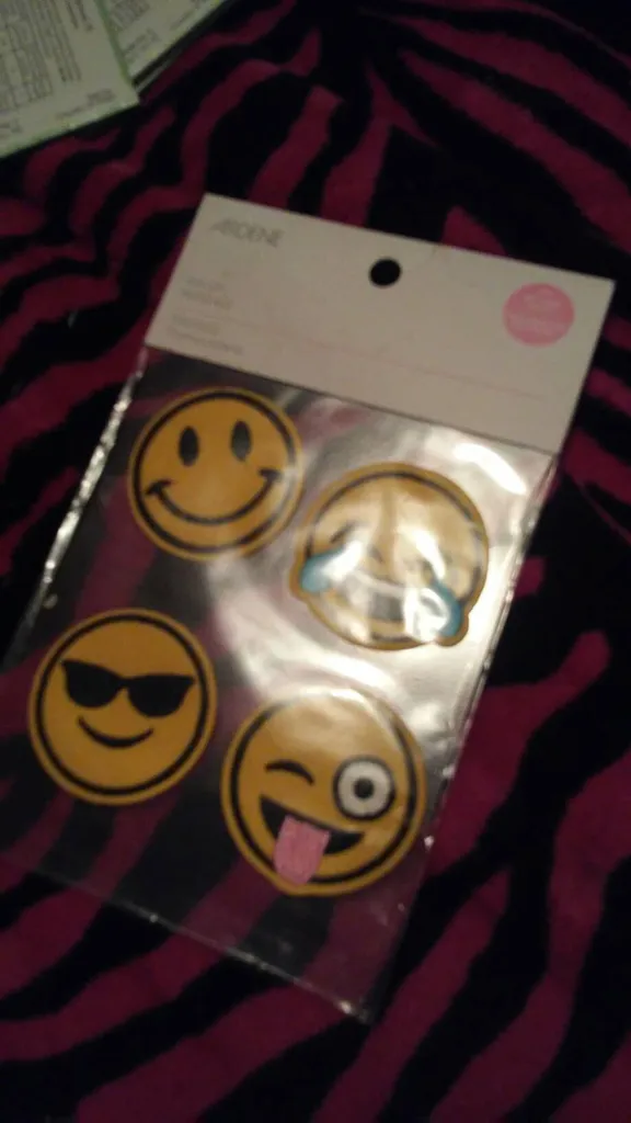 Emoji Patches photo 1