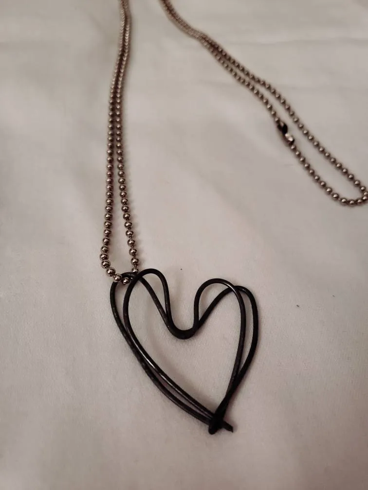 Cute Heart Shaped Necklace photo 1