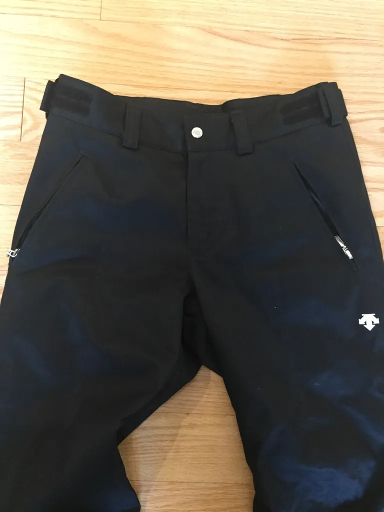 Descente Snow Pants photo 1