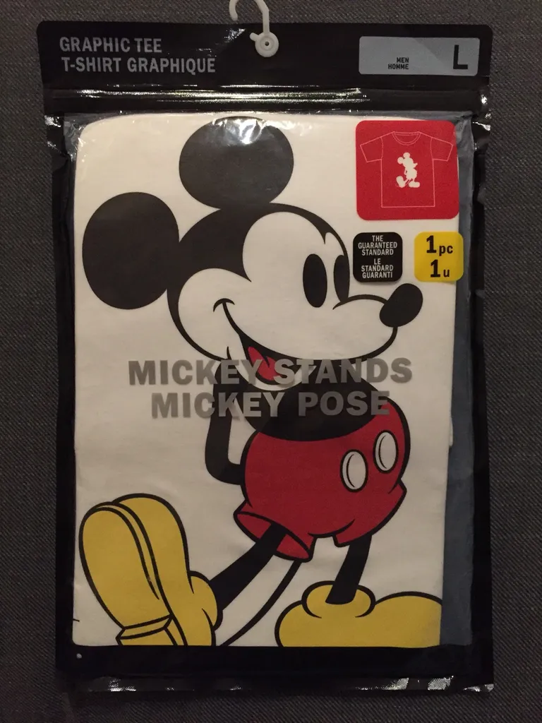 Uniqlo Mickey Mouse T-Shirt Size Large photo 1