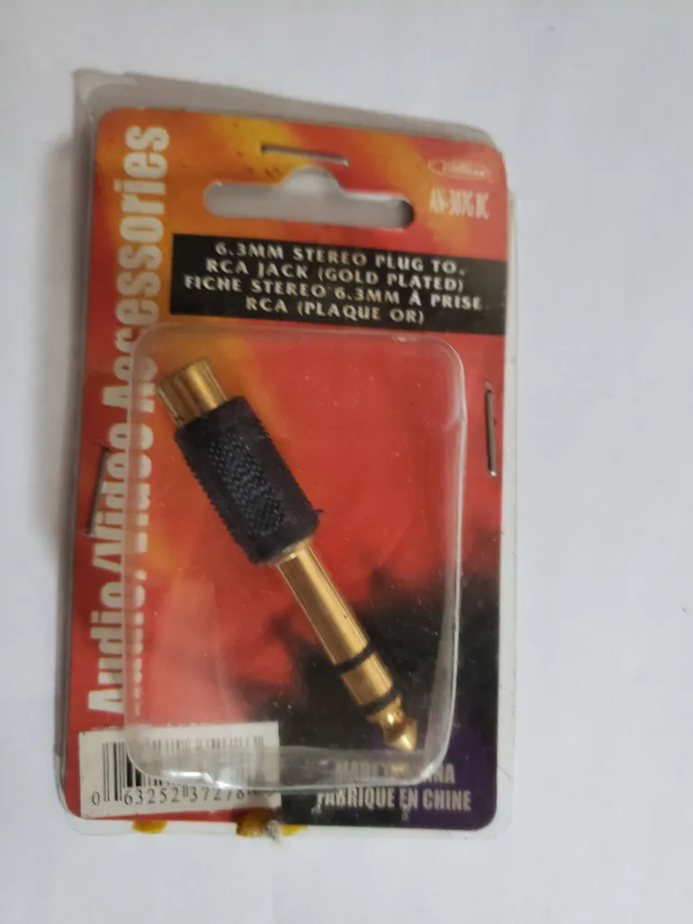 Gold Plated Stereo Plug  to RCA Jack  BNIB photo 1