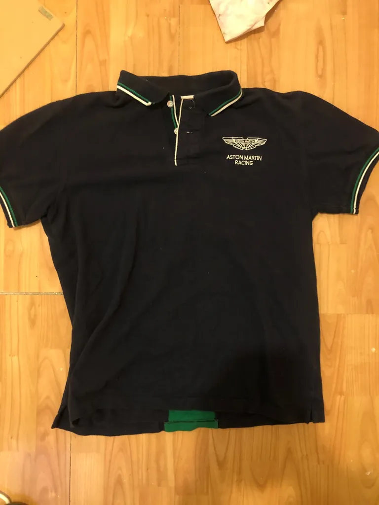 Aston Martin polo photo 1