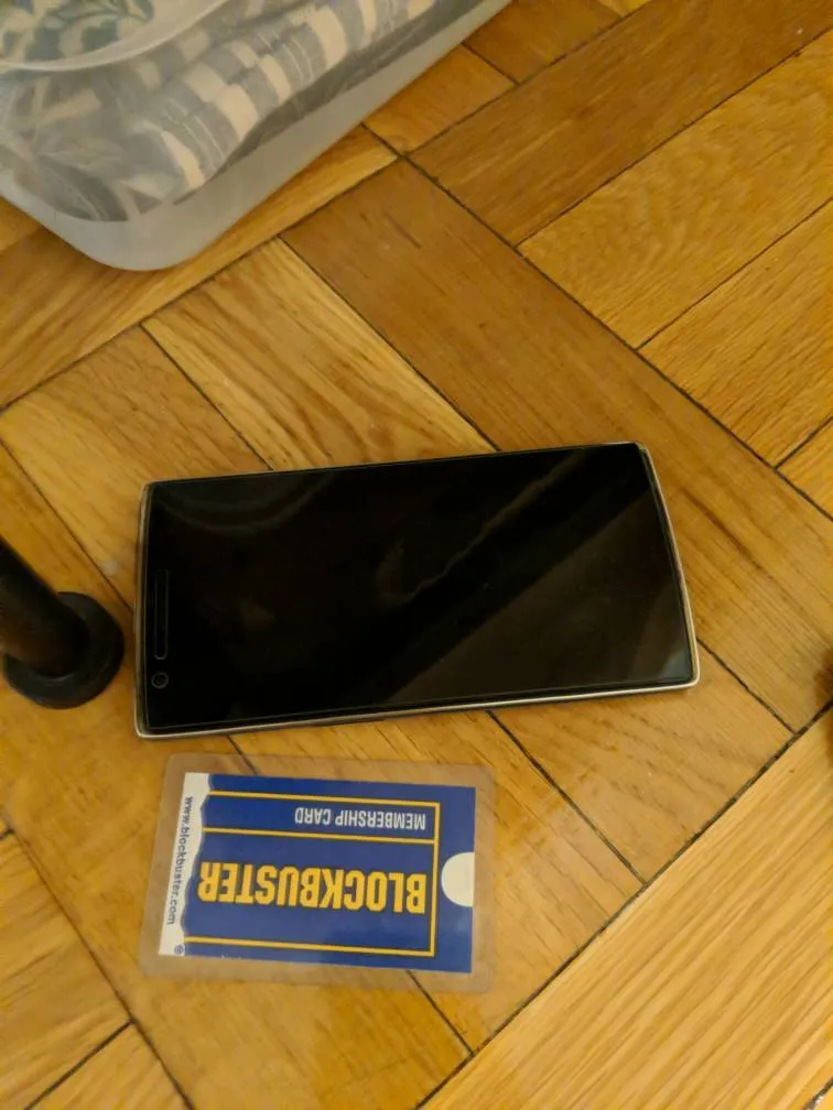 One Plus Screen photo 1