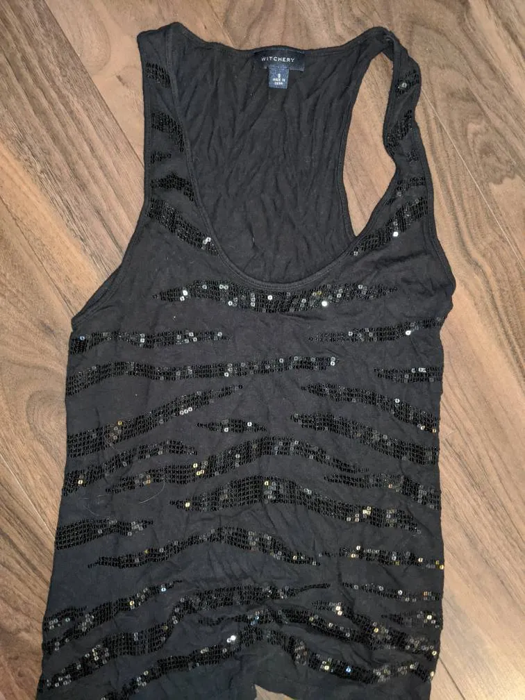 Free Flattering Tank From Witchery (Australia) SZ Sm, Fits Li... photo 1