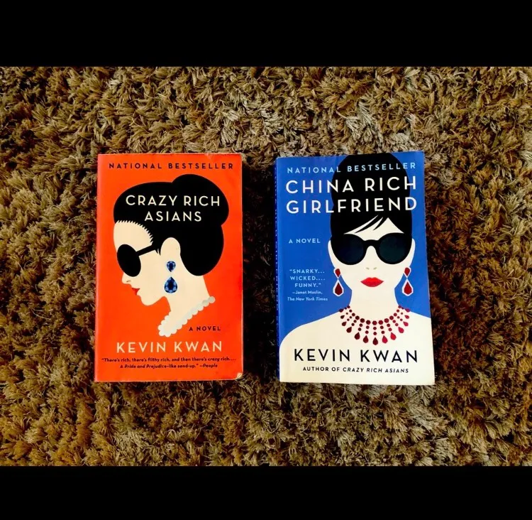 Books - Crazy Rich Asians photo 1