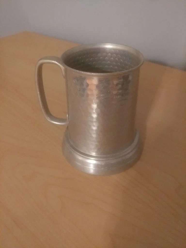 Cup / pencil holder photo 1