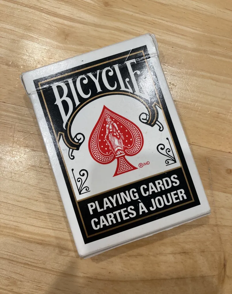 Free W Trade - Playing Cards photo 1